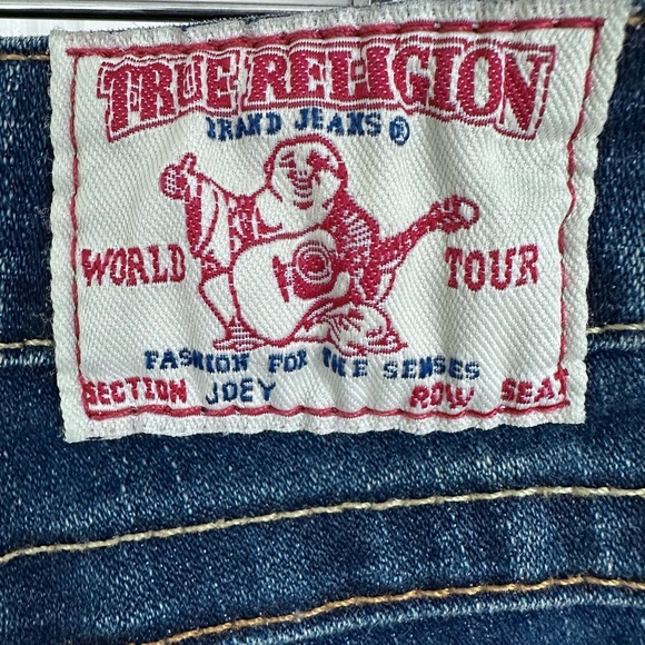 True Religion Joey Flare Cut-Off Crop Jeans Medium Wash Size 29 - Picture 8 of 10